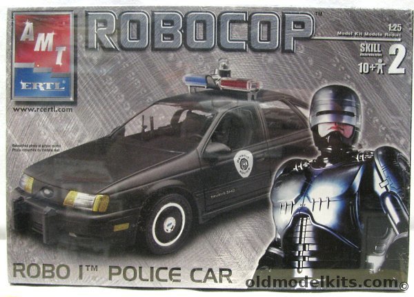AMT 1/25 Robocop - Robo 1 Police Car, 38037 plastic model kit